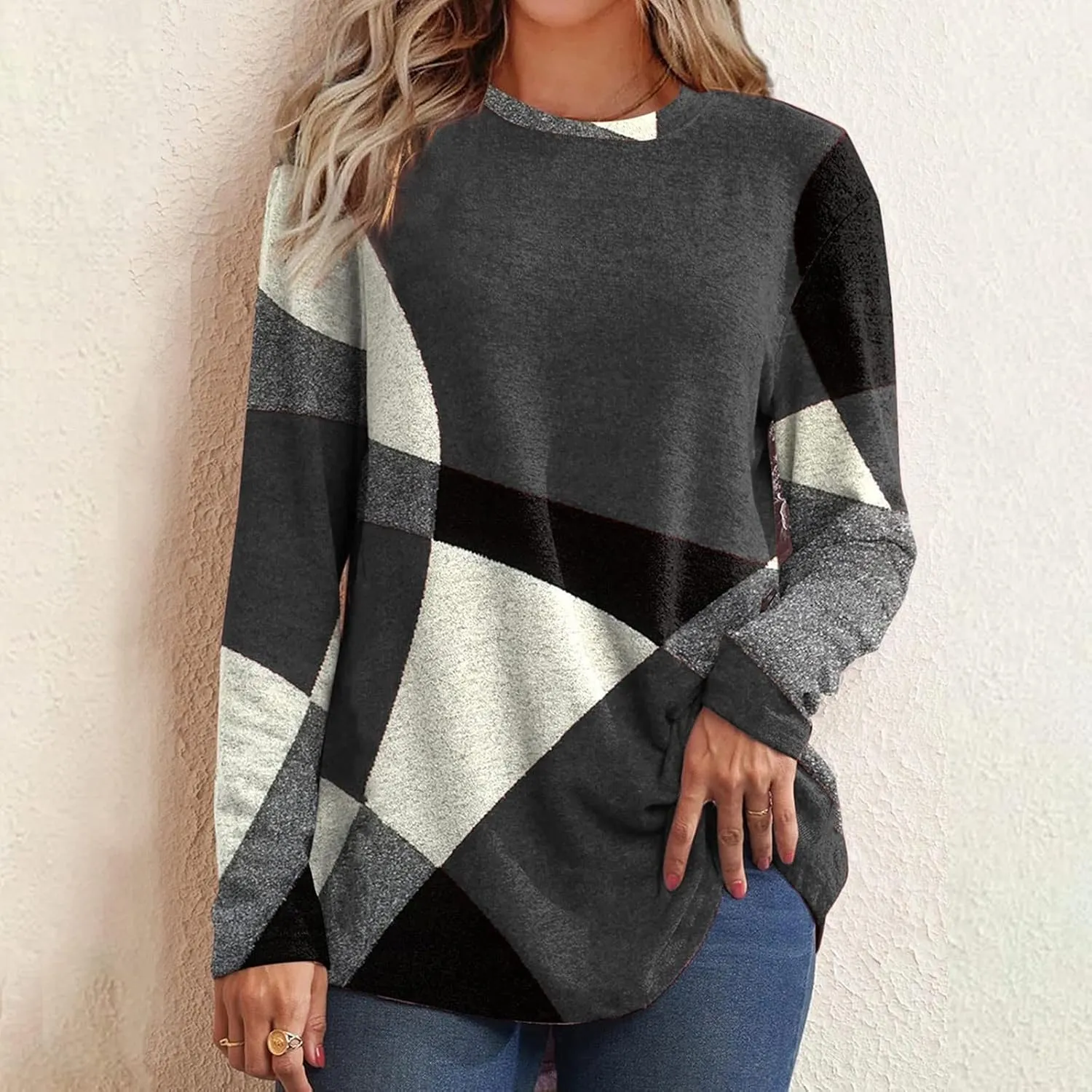 Womens Long Sleeve Tops Casual Women's Long Sleeve Crewneck Trendy Fleece Contrast Loose Fitting Casual Tunic Top Blouse
