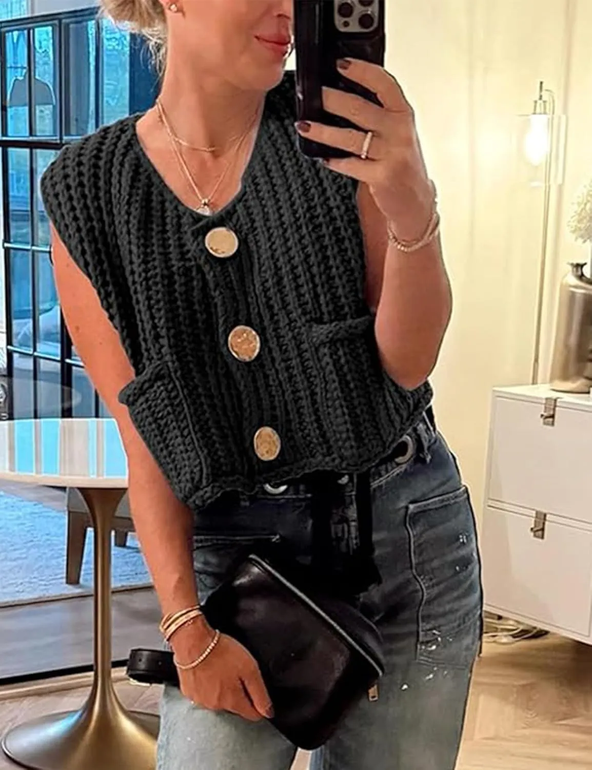 Yimoon Sweater Vest Women Sleeveless Cropped Button Down Chunky Knit Cardigan Casual Knitted Sweater Vest with Pockets