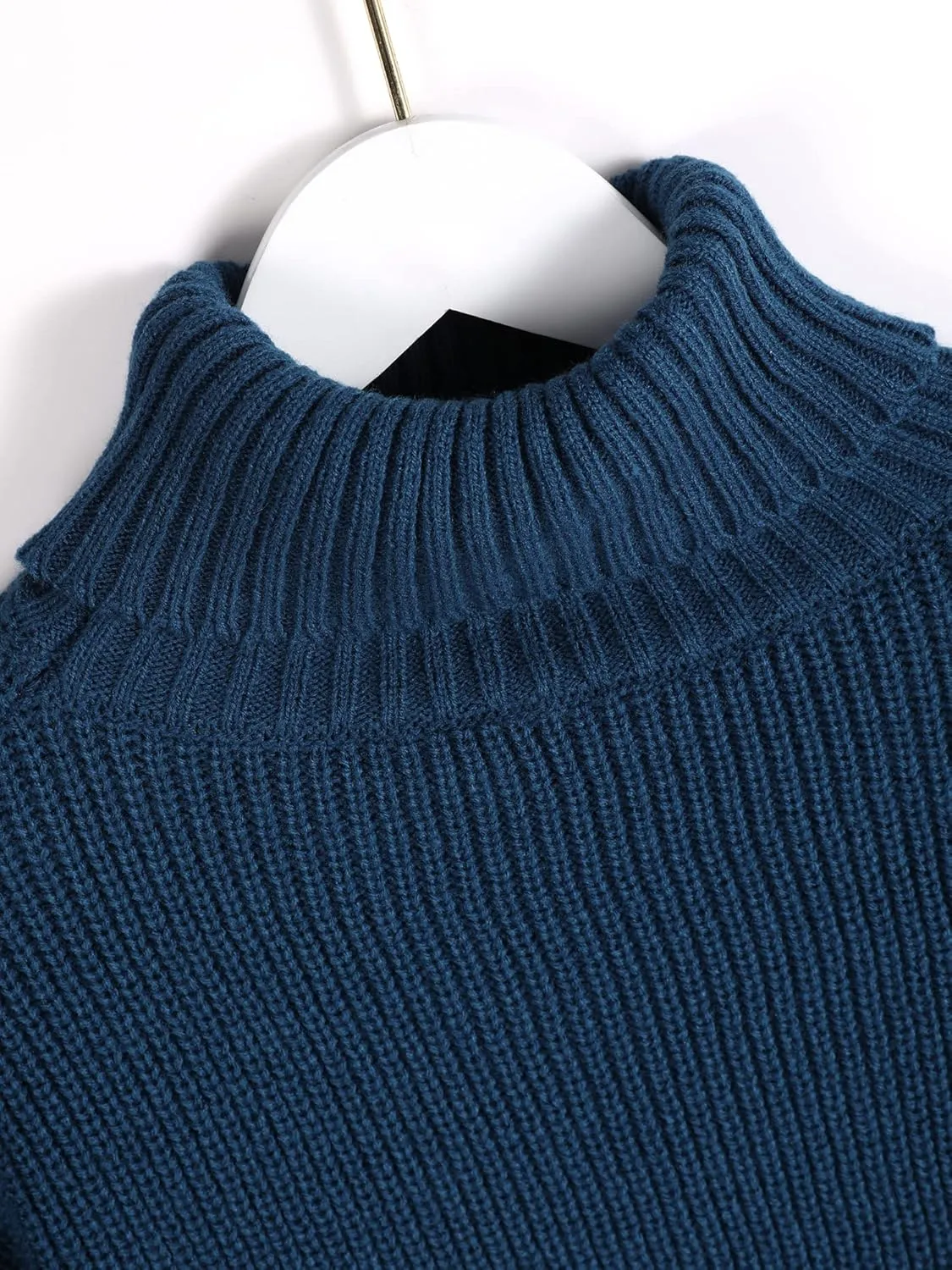 ZAFUL Women's Pullover Sweater Drop Shoulder Plain Knitted Cropped Sweater Pullover Solid Long Sleeve Cropped Tops